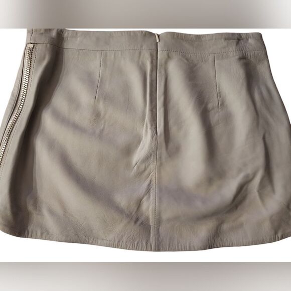 INTERMIX Baseball Hem 100% Leather Mini Skirt sz S.   (514) - Picture 2 of 7